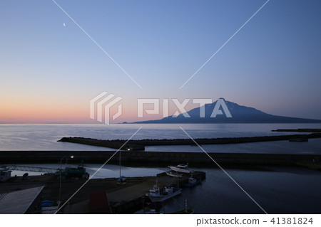 Dawn and port of Rishiri Fuji Dawn and port of Rishiri Fuji 41381824