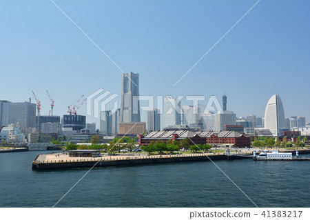 Yokohama Yokohama 41383217