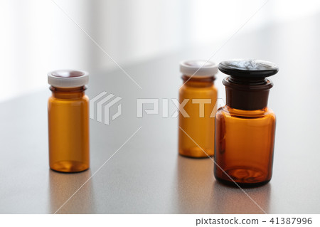 一瓶 一瓶 41387996