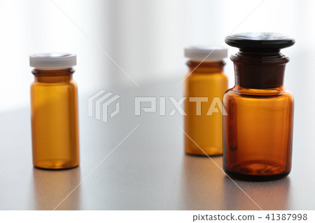 一瓶 一瓶 41387998