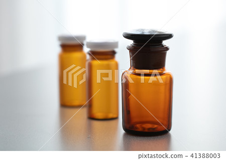一瓶 一瓶 41388003
