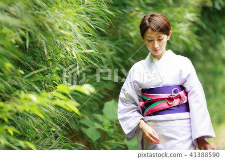 Women kimono outdoor Women kimono outdoor 41388590