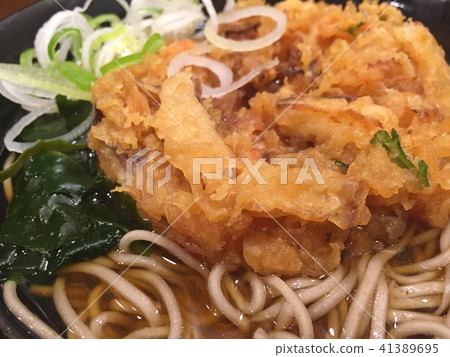 Delicious tempura soba 41389695