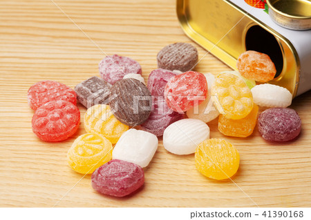 Drop in a can 41390168