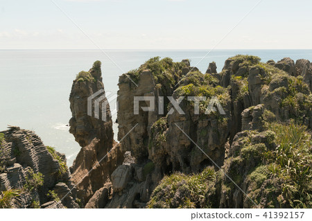 Pancake stack rock Panakaiki New Zealand Pancake stack rock Panakaiki New Zealand 41392157