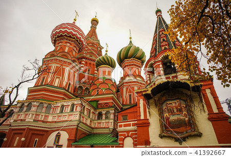 Saint Basil Cathedral in Moscow, Russia Saint Basil Cathedral in Moscow, Russia 41392667
