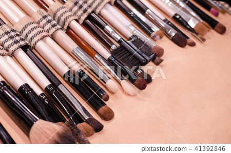 Professional makeup brushes 41392846