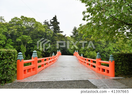 Usa Shrine of rain Usa Shrine of rain 41397665