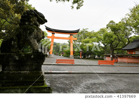 Usa Shrine of rain 41397669
