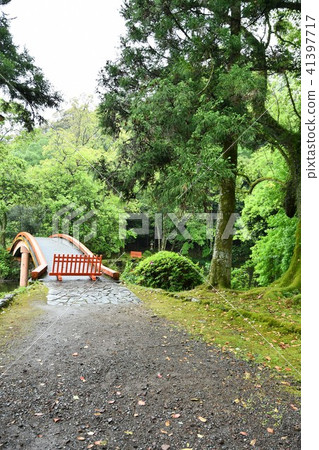 Usa Shrine of rain 41397717