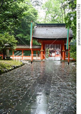 Usa Shrine of rain 41397782