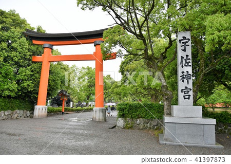 Usa Shrine of rain Usa Shrine of rain 41397873