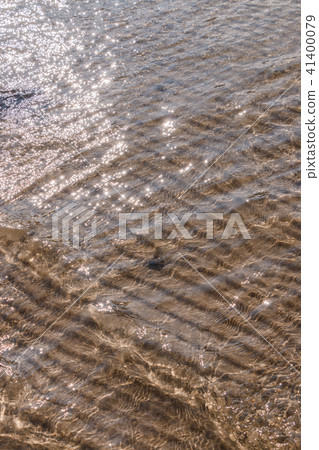 Wave in the sea 41400079