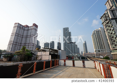 Urban landscape of Bangkok seen from Payatathai station 41400393