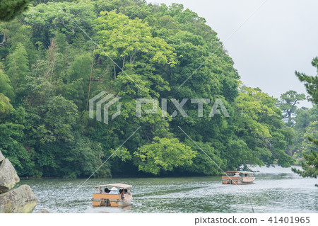 Moat of Matsue Castle 41401965