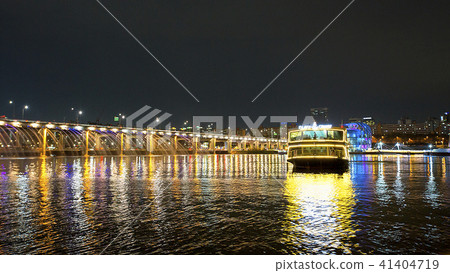 Han River Night View 41404719