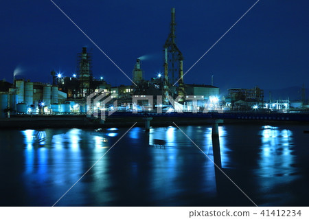 Onahama factory night view Onahama factory night view 41412234