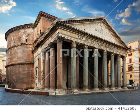 Ancient building of Rome 41412605