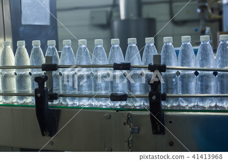 Water factory - Water bottling line for processing and bottling pure spring water into small bottles Water factory - Water bottling line for processing and bottling pure spring water into small bottles 41413968