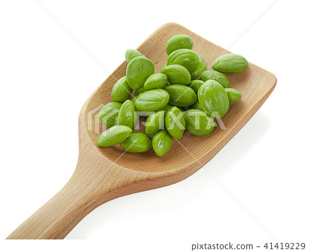 Parkia speciosa seeds or bitter bean on wooden  41419229
