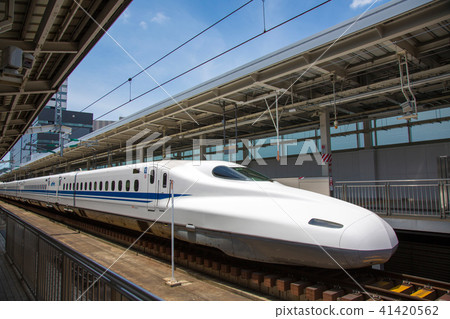 Shin-Osaka Station 41420562