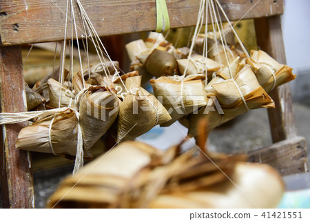 台灣家庭端午節包肉粽.粽子 41421551