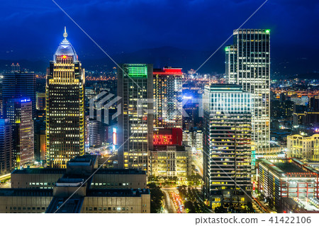 panoramic urban city skyline in Taipei 101, Taiwan 41422106