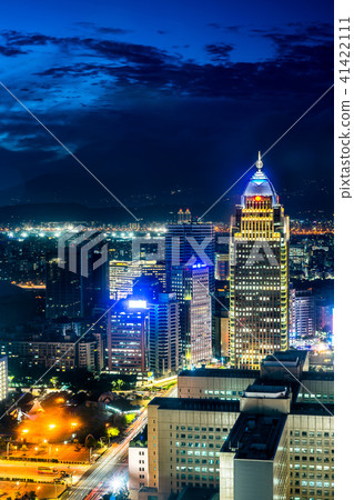 panoramic urban city skyline in Taipei 101, Taiwan panoramic urban city skyline in Taipei 101, Taiwan 41422111