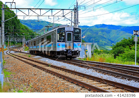 Shinonoi line slashed station switchback Shinonoi line slashed station switchback 41428396