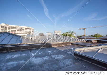 cooling on a flat roof 41431435