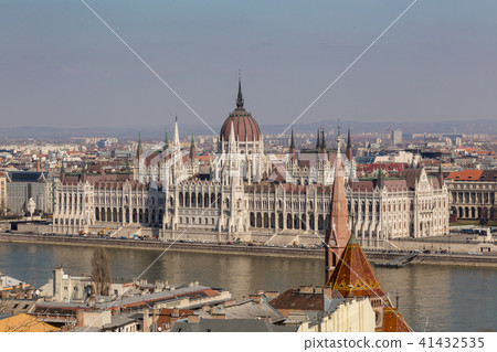 The Hungarian Parliament Building on the bank of the Danube in Budapest 41432535