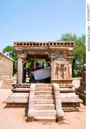 Steps, Nandi bull mandapa at the entrance Steps, Nandi bull mandapa at the entrance 41434977