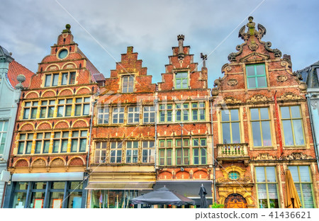 Traditional houses in the old town of Ghent, Belgium Traditional houses in the old town of Ghent, Belgium 41436621