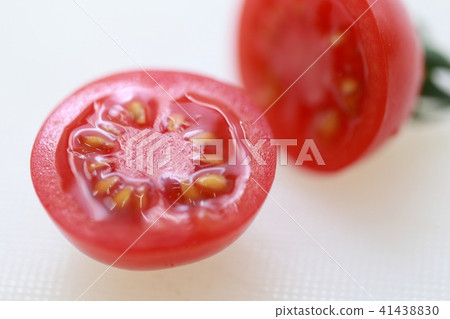 Tomato (Summer Vegetable Vegetable Fresh Fresh Food Salad Macro Close-up Nutrition Close-up) 41438830