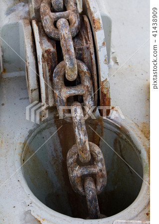 Barge Chain with Ocean Liner , Rusty Barge Chain with Ocean Liner , Rusty 41438909