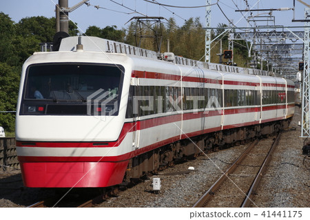 Tobu Limited Express Ryomogo (200 series trains) 41441175