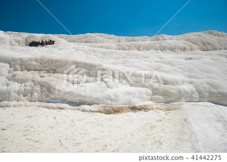 Famous Turkish Pammukale 41442275