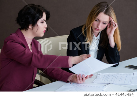 business communication explain discuss document business communication explain discuss document 41443484