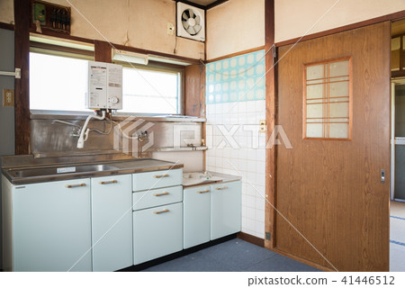 Kitchen of an old private house Kitchen of an old private house 41446512