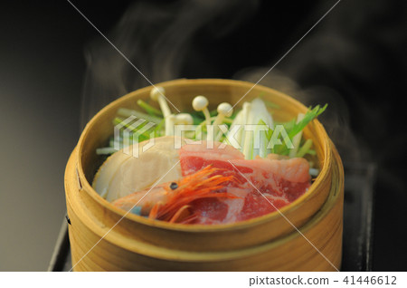 Steamed Japanese steak 41446612