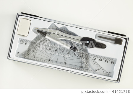 Set of mathematics school tools Set of mathematics school tools 41451758