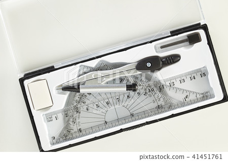 Set of mathematics school tools Set of mathematics school tools 41451761