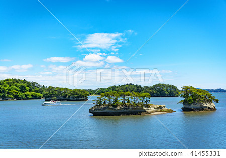 Landscape of Japan's Three Scenic Spots and Twin Islands 41455331