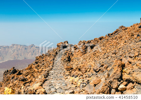 the top of el teide volcano, Tenerife, Spain the top of el teide volcano, Tenerife, Spain 41458510