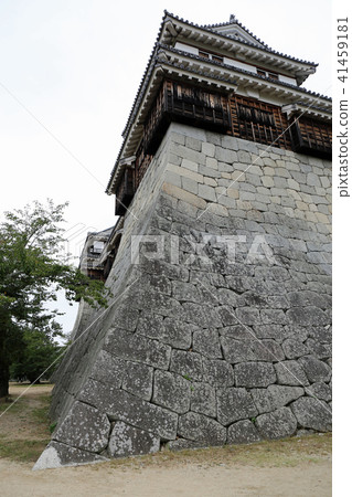 松山城堡在夏末 松山城堡在夏末 41459181