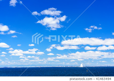 Sea and sky in Tokyo Sea and sky in Tokyo 41463494
