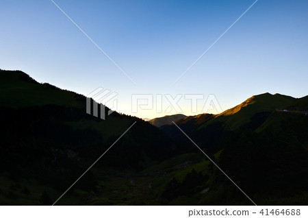 台灣 石門山 合歡山 山陵 山脈 山頂 山景 剪影 Taiwan Hehuan Mountain 41464688