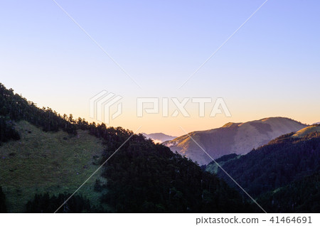 台灣 石門山 合歡山 山陵 山脈 山頂 山景 剪影 Taiwan Hehuan Mountain 41464691