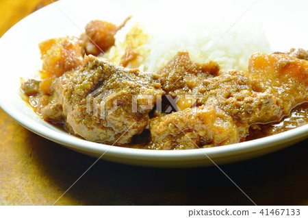 pork curry and potato with rice on plate pork curry and potato with rice on plate 41467133