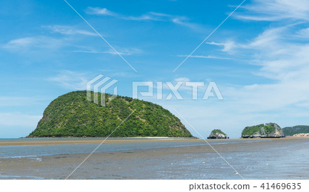 Ko Nom Sao SamRoiYodBeach Prachuap Khiri Khan Thai 41469635